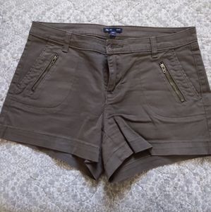 Gap shorts